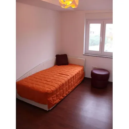 Tereza Comfortable