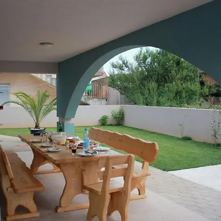 Tereza Comfortable Casa de Férias Privlaka (Zadar)